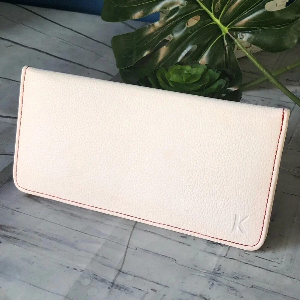Elegant White Leather Clutch